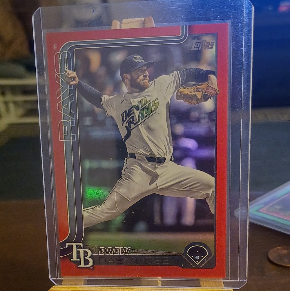 2025 Topps Update Drew Rasmussen True Red Variant B